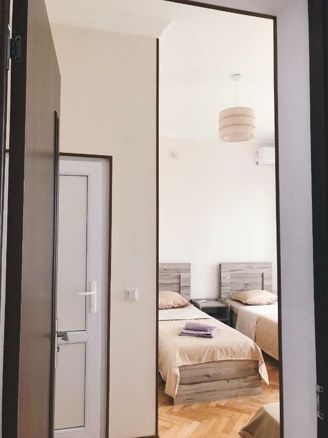 Room 4 U Сигнахи Экстерьер фото